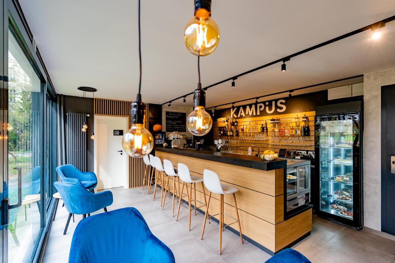 Apartments 4U: Kampus Upstairs Градец-Кралове Экстерьер фото