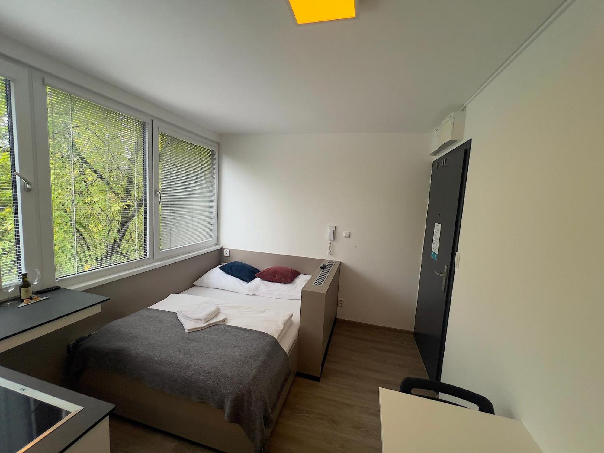 Apartments 4U: Kampus Upstairs Градец-Кралове Экстерьер фото