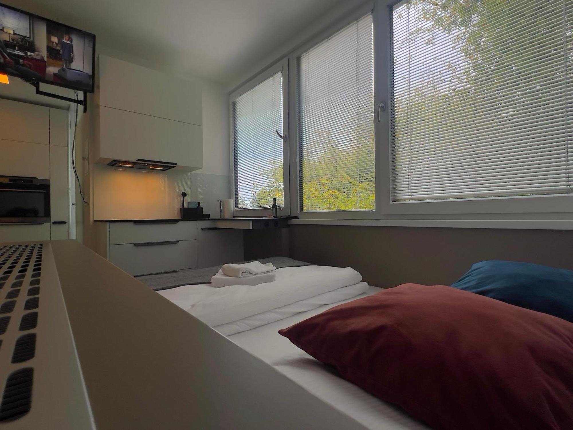 Apartments 4U: Kampus Upstairs Градец-Кралове Экстерьер фото