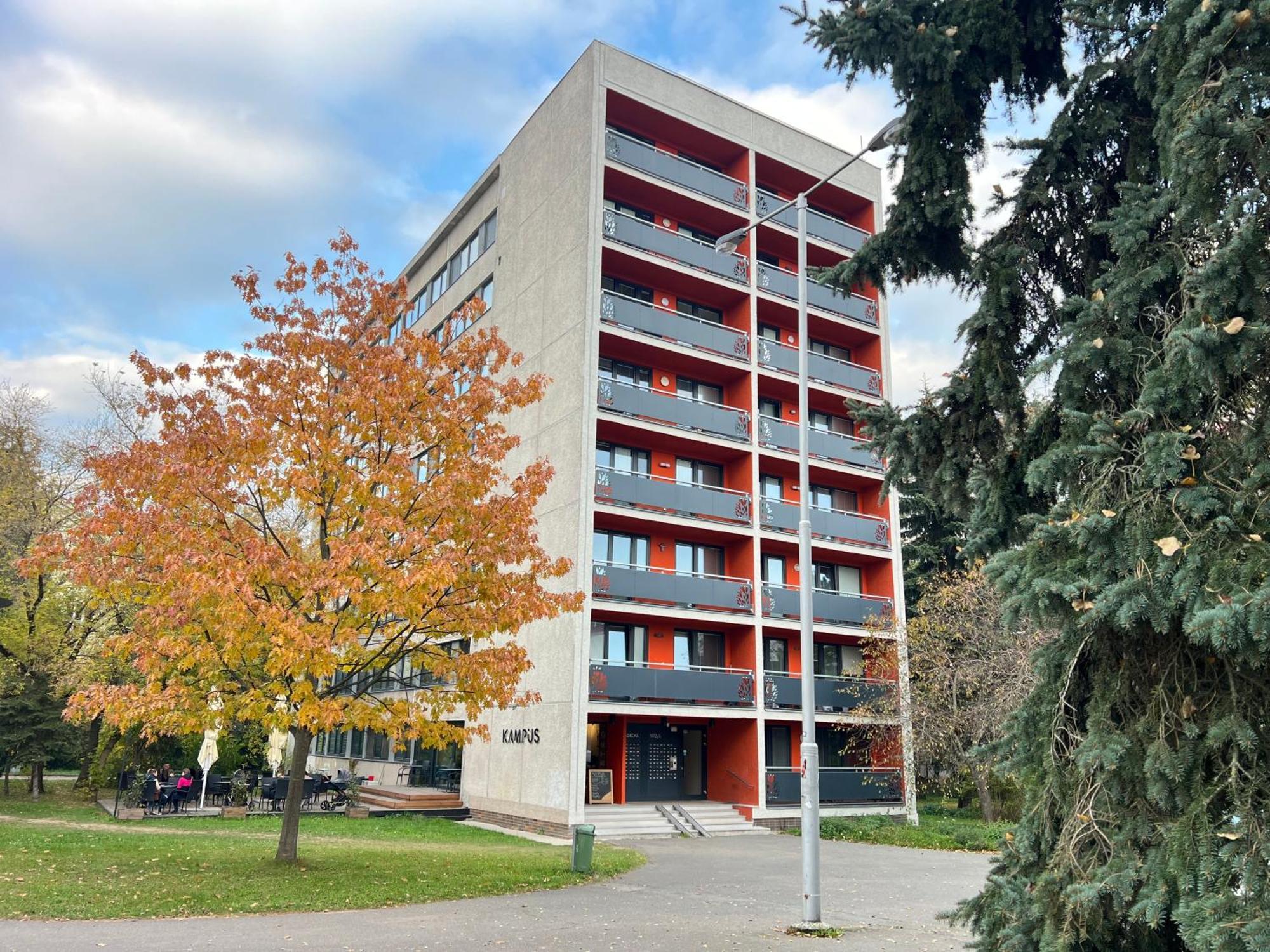 Apartments 4U: Kampus Upstairs Градец-Кралове Экстерьер фото